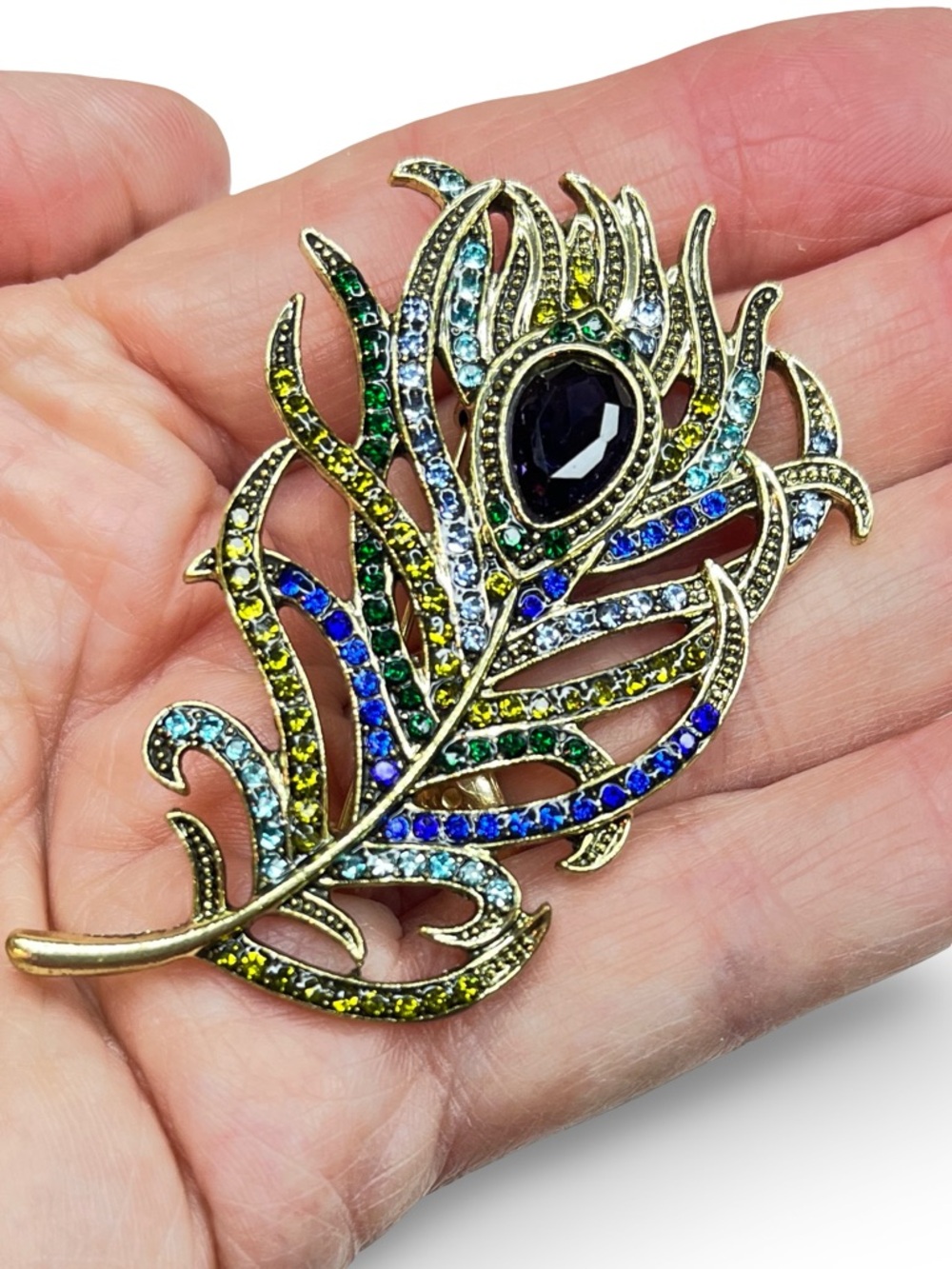 Peacock Feather Crystal Brooch - Multicolor NIP, gold tone base - Picture 4 of 4